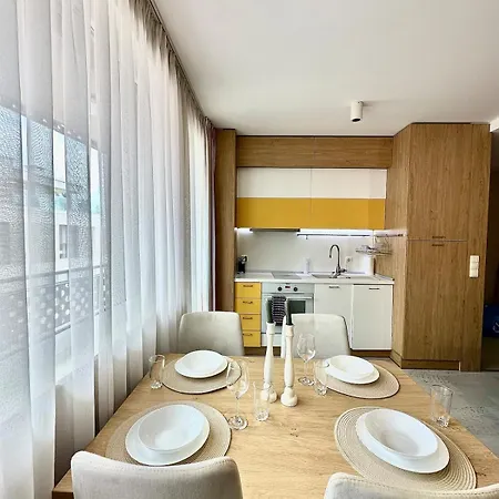 Aurelia Apartment